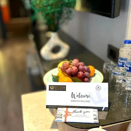 Szálloda Edition Old 3*