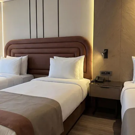 Edition Old Hotel 4*