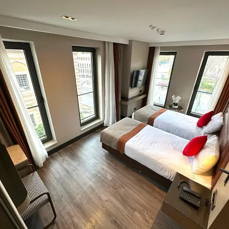 Sky Otel