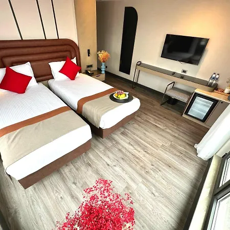 Sky Otel