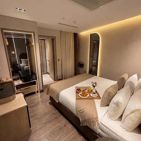 Edition Old 4* Istanbul