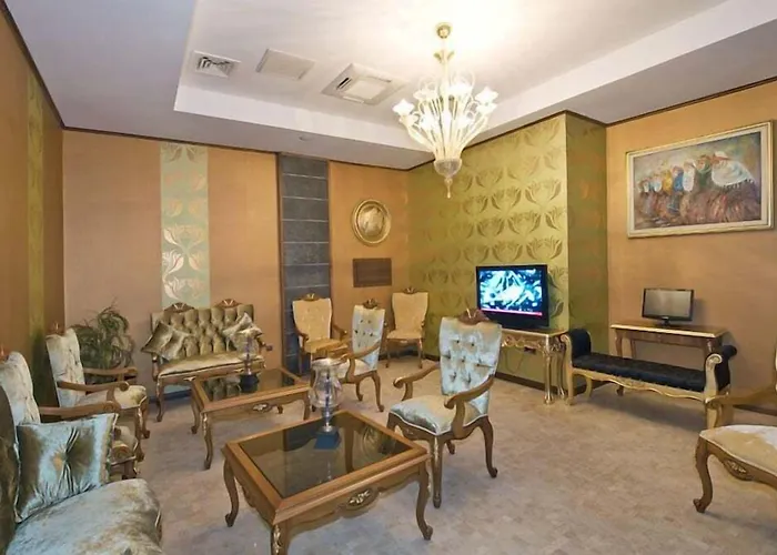 Edition Old Hotel 3*